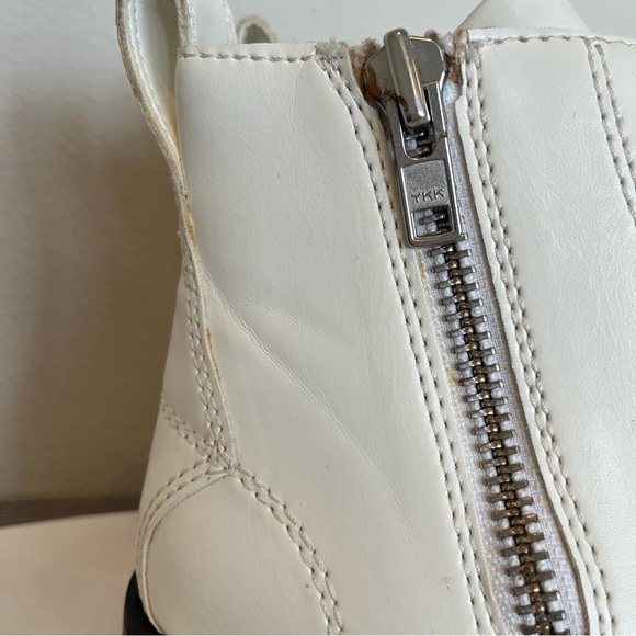 ABOUND-NWT White Combat Lace Up Ankle Boots With Black Laces Size 7.5 - Picture 2 of 12